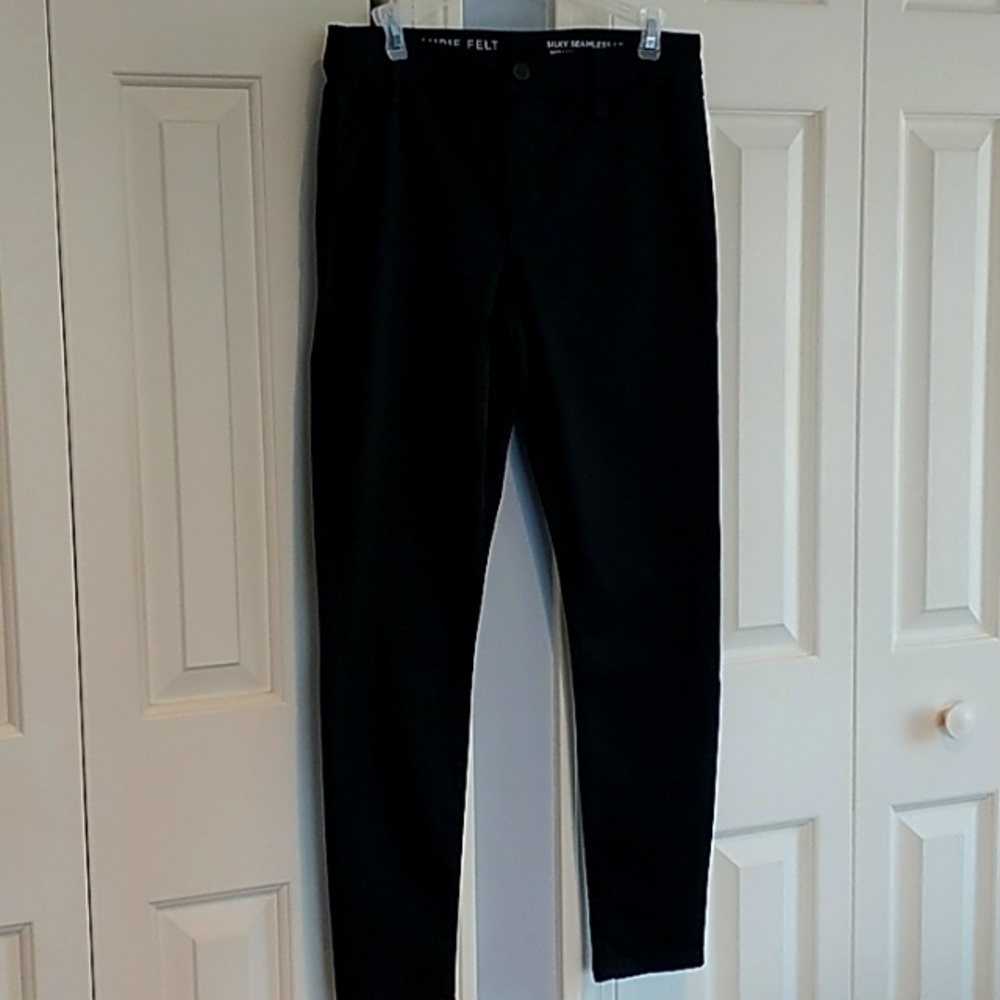 Laurie Felt Silky Seamless Black Leggings S